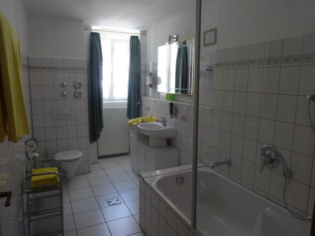 Hotel Andreasstuben Weissenburg in Bayern Ruang foto